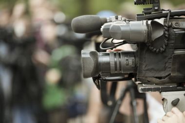 制作企業宣傳片